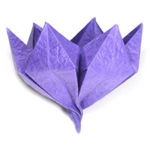 33th picture of origami crocus flower