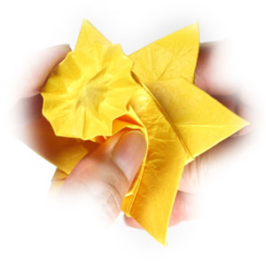 48th picture of origami daffodil flower