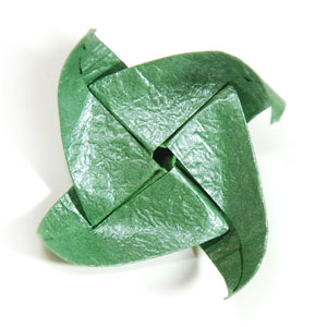 fan origami Calyx Top View