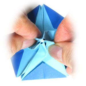 23th picture of origami morning glory with five petals