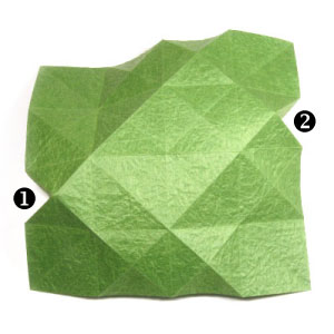 12th picture of four-leaf origami clover