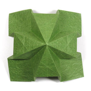 24th picture of four-leaf origami clover