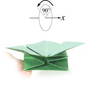 19th picture of four-leaf origami clover wisth a flat base
