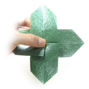 36th picture of simple quadruple origami leaf II