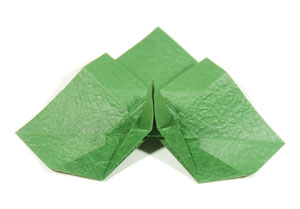 46th picture of triple origami leaf