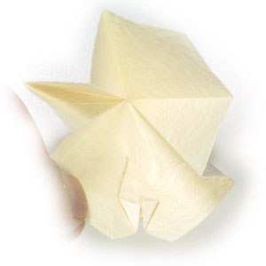 12th picture of origami lily of the valley